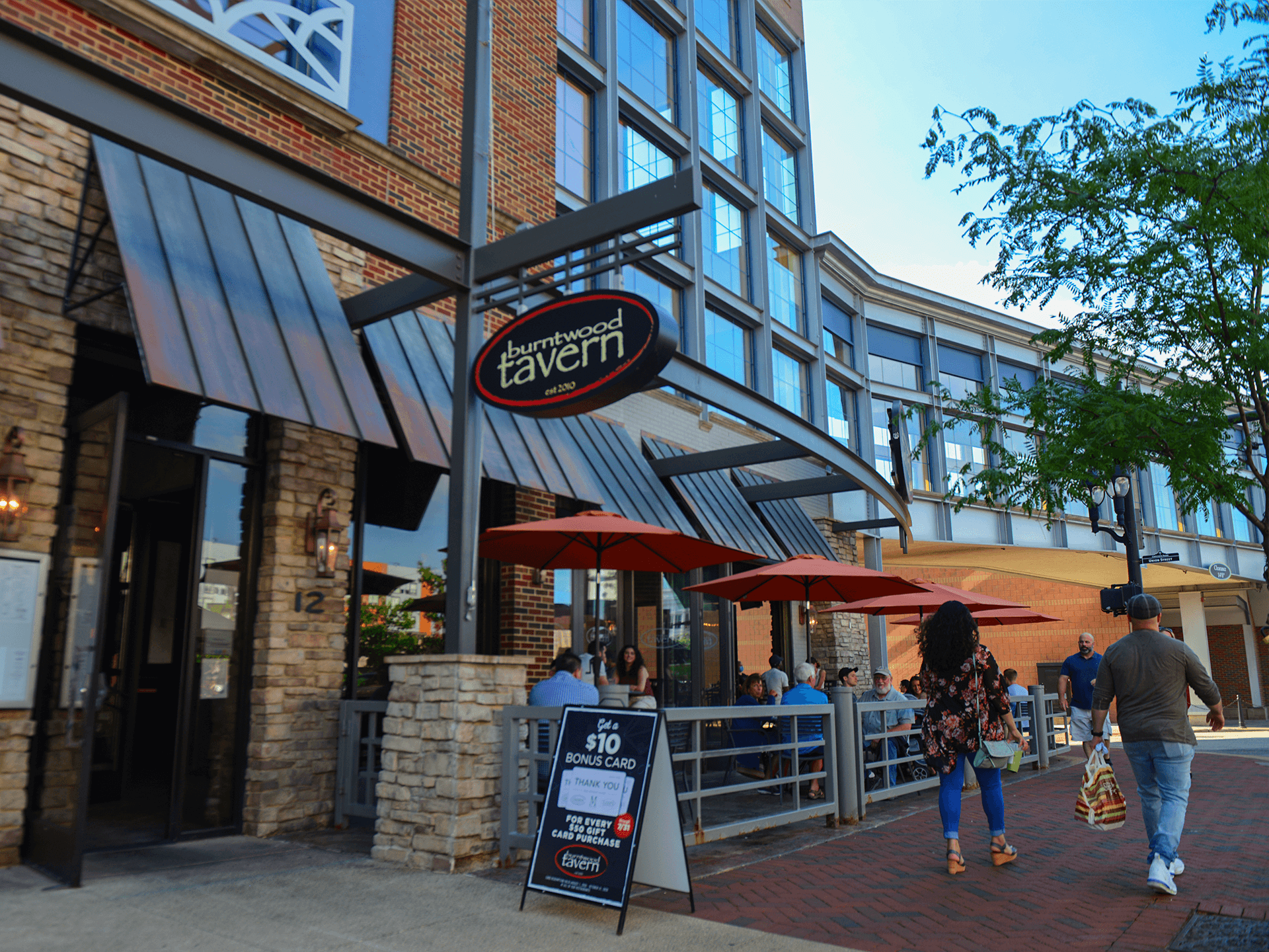 Burntwood Tavern Wine Tour Patio Edition Burntwood Tavern Wine Tour Patio Edition