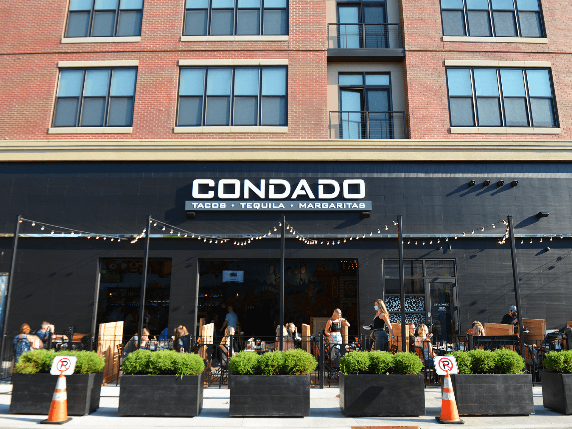 Condado Wine Tour Patio Edition Condado Wine Tour Patio Edition