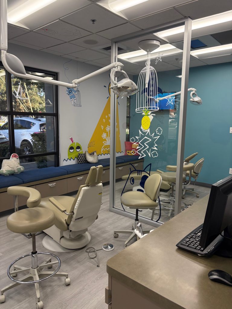 treatment-area-kids-care-dental-stockton-brookside Treatment area inside Kids Care Dental -Stockton at Brookside in Stockton, CA
