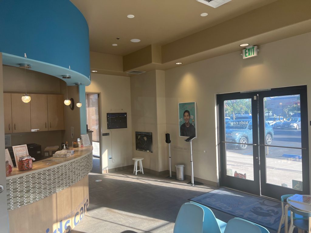 reception-pediatric-dentist-kids-care-dental-orthodontics-lodi-ca Reception area inside Kids Care Dental & Orthodontics in Lodi, CA