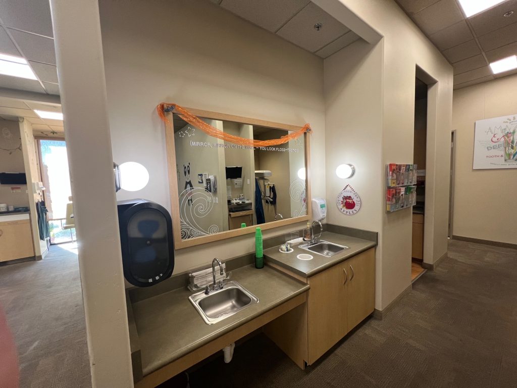 sinks-pediatric-dentist-kids-care-dental-orthodontics-lodi-ca Sinks at Kids Care Dental & Orthodontics in Lodi, CA