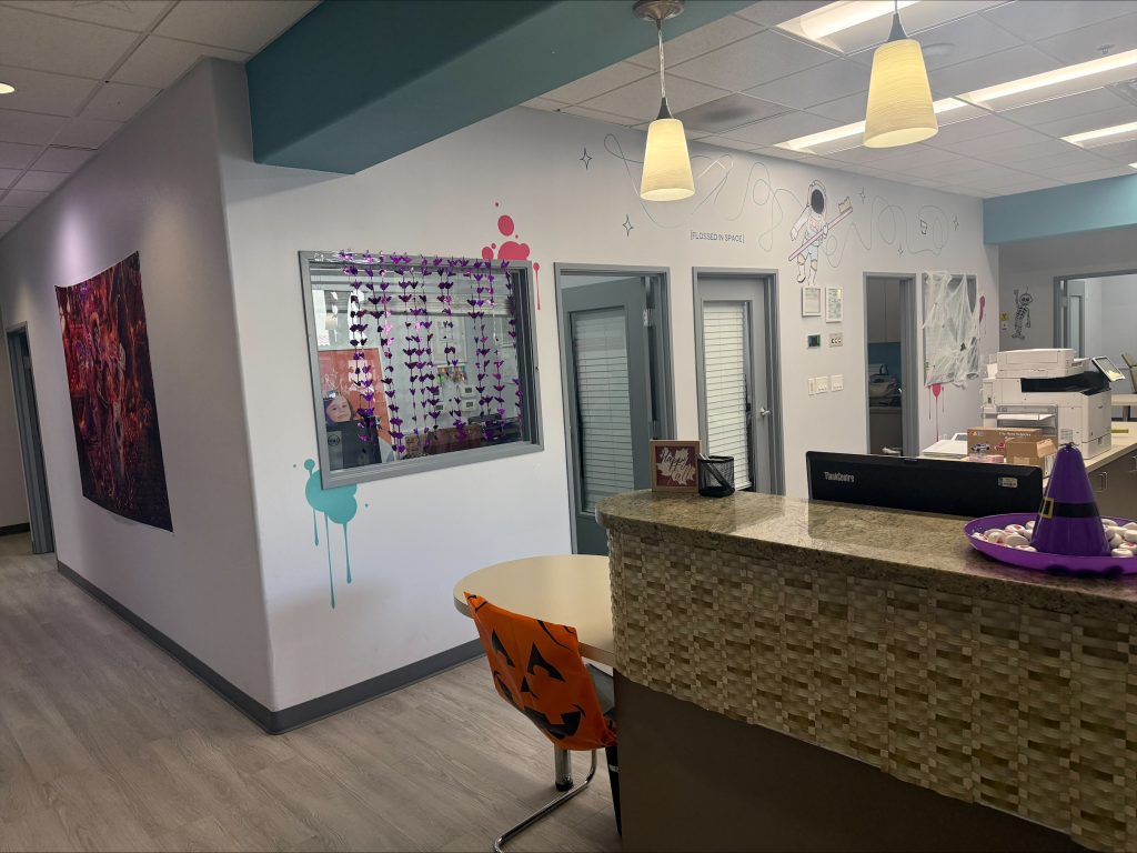 office-pediatric-dentist-sacramento-ca-kids-care-dental-orthodontics-greenback Office inside of Kids Care Dental & Orthodontics - Greenback in Sacramento, CA