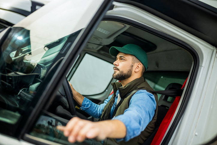 CDL Driver Recruitment: How Recruiting Teams and Staffing Partners Succeed Together CDL Driver Recruitment: How Recruiting Teams and Staffing Partners Succeed Together