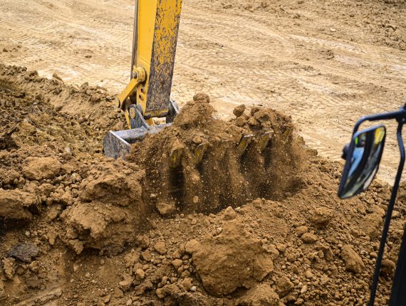 earthmoving equipment training