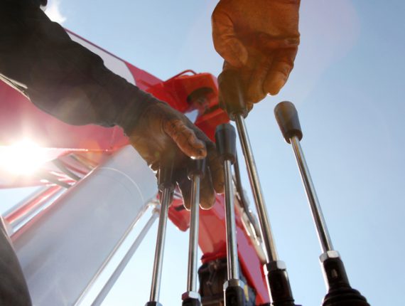 What to Expect From Heavy Equipment Operator Training With Performance Training Solutions