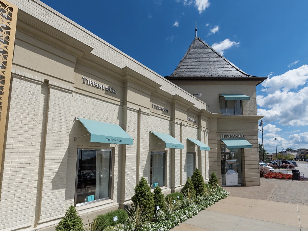 Eton Chagrin Boulevard