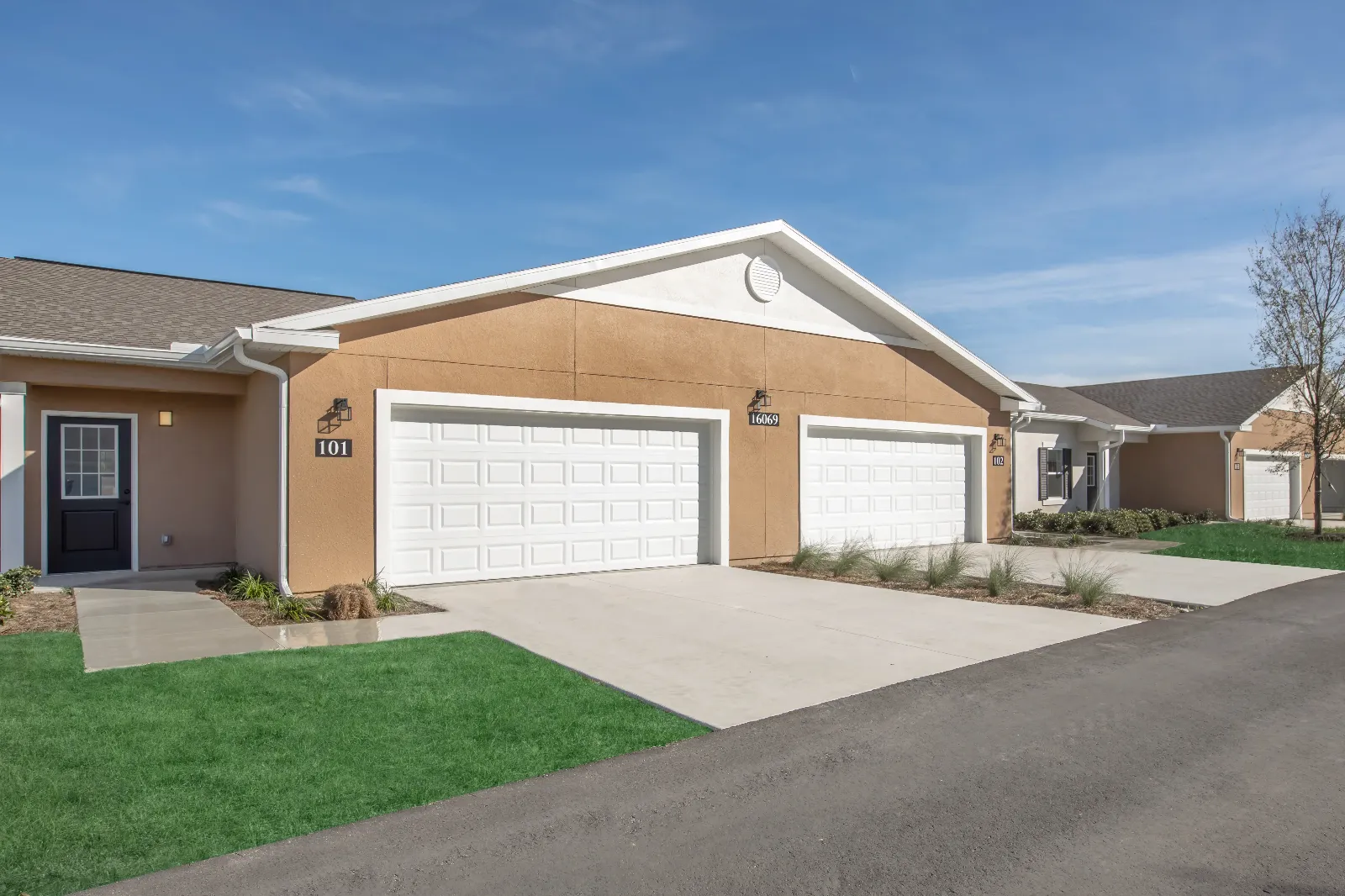 Summer Pointe Village