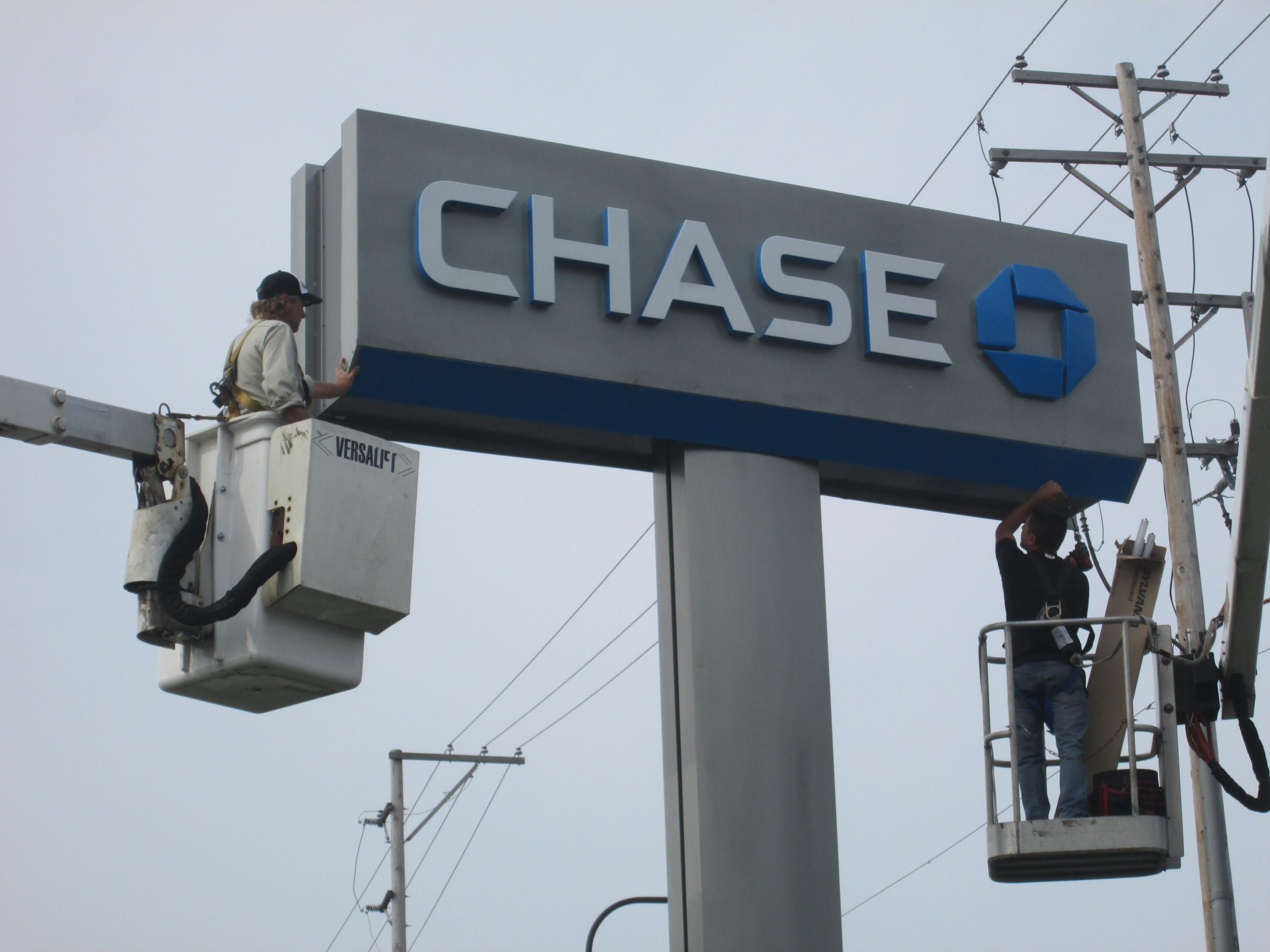 Chase Pylon Maintenance on Sign