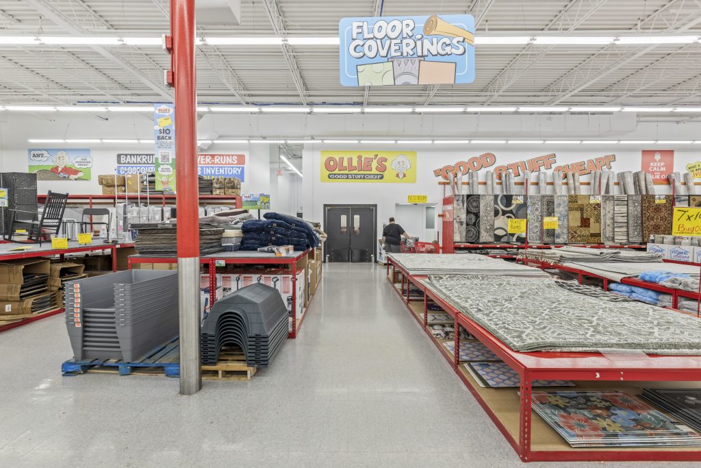 Ollie's Bargain Hunt R&R